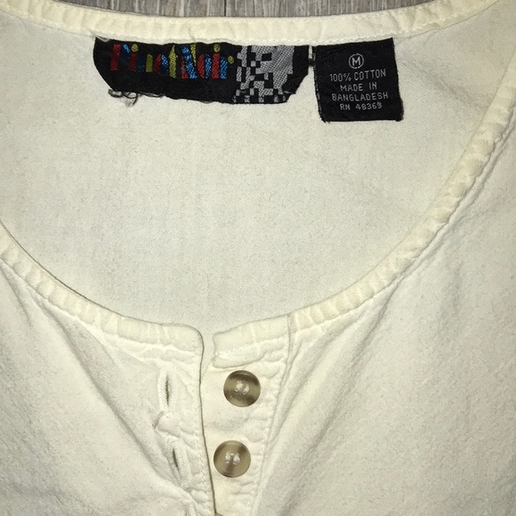 Pinot Noir beige blouse size Medium - Picture 5 of 6